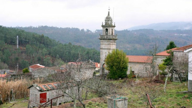 Iglesia de San Martín de Grou